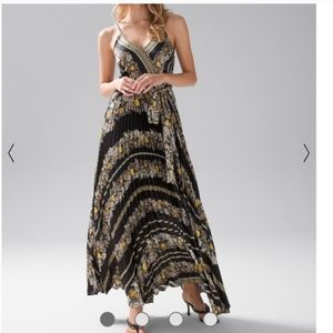 Beautiful WHBM dress.Never worn